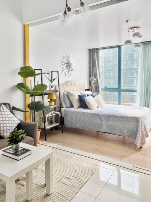 One Uptown Residences Bgc Taguig Εξωτερικό φωτογραφία