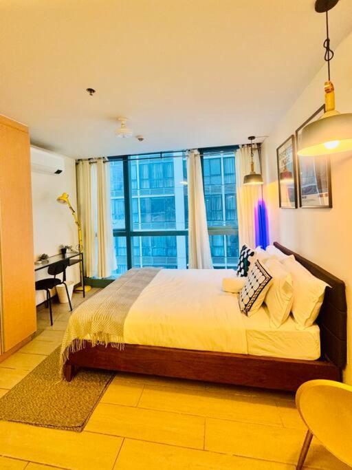 One Uptown Residences Bgc Taguig Εξωτερικό φωτογραφία