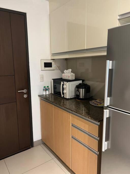 One Uptown Residences Bgc Taguig Εξωτερικό φωτογραφία
